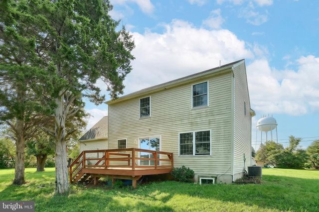 3241 WALKER AVE, Dover, PA 17315