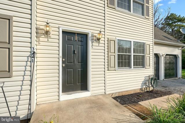 3241 WALKER AVE, Dover, PA 17315