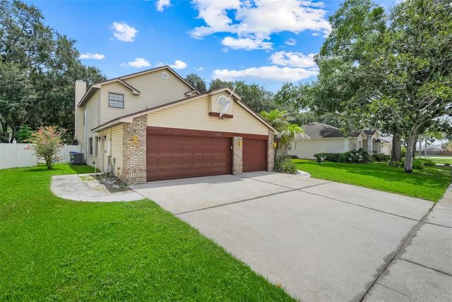 305 FORREST CREST COURT, Ocoee, FL 34761
