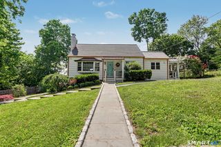 51 Grandview Road, Fairfield, CT 06825