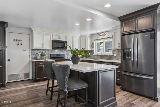 2042 Dunnigan Street, Camarillo, CA 93010