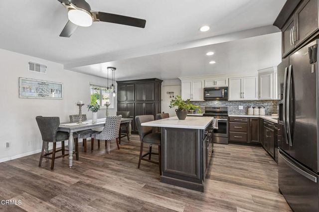 2042 Dunnigan Street, Camarillo, CA 93010
