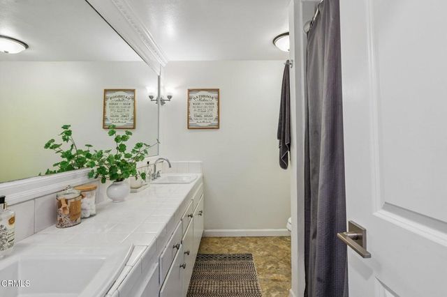 2042 Dunnigan Street, Camarillo, CA 93010
