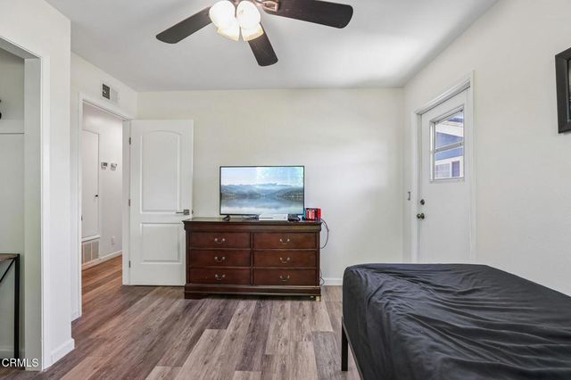 2042 Dunnigan Street, Camarillo, CA 93010