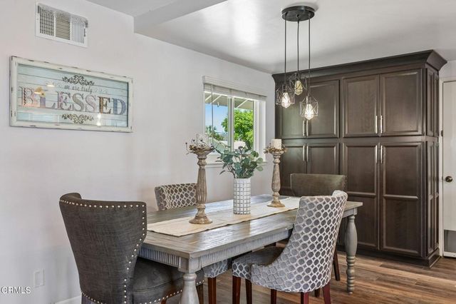 2042 Dunnigan Street, Camarillo, CA 93010