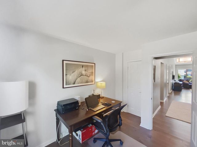 13905 DEVIAR DR, Centreville, VA 20120