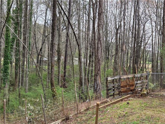 195 Bennington Drive, Stockbridge, GA 30281