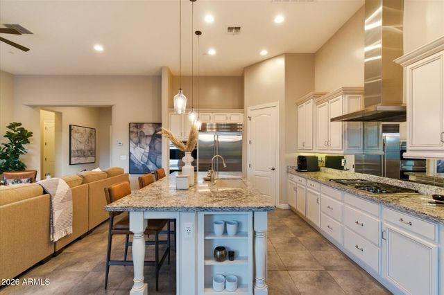 7258 E HIGH POINT Drive, Scottsdale, AZ 85266