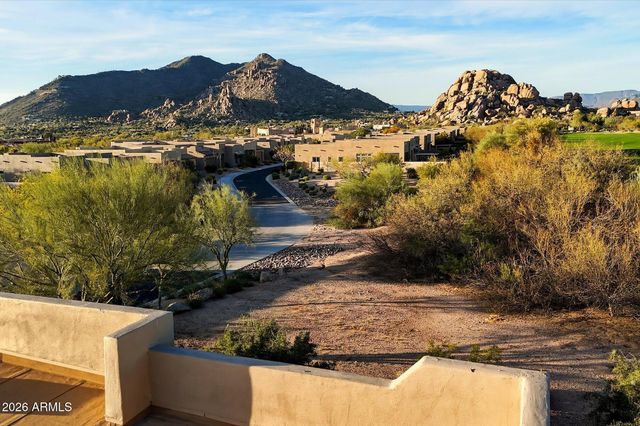 7258 E HIGH POINT Drive, Scottsdale, AZ 85266