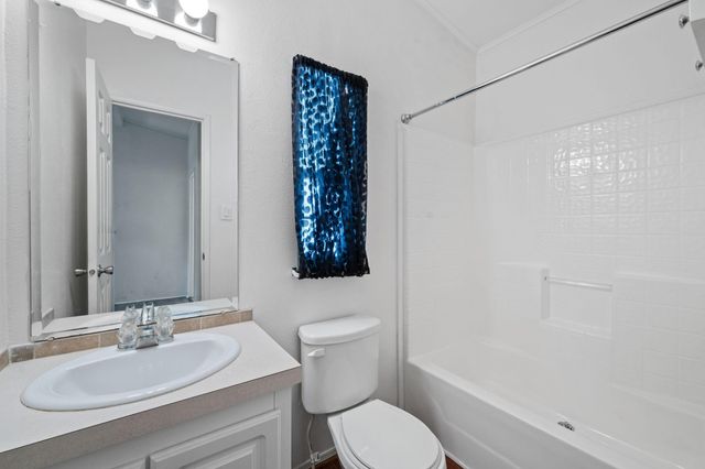 2906 Shannon Court, Humble, TX 77396