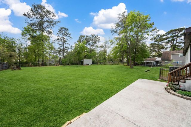 2906 Shannon Court, Humble, TX 77396