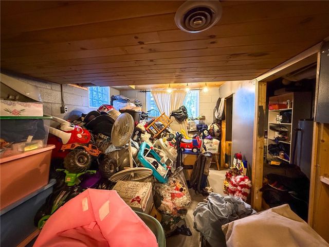 728 Ferne Dr, North Buffalo Twp, PA 16201