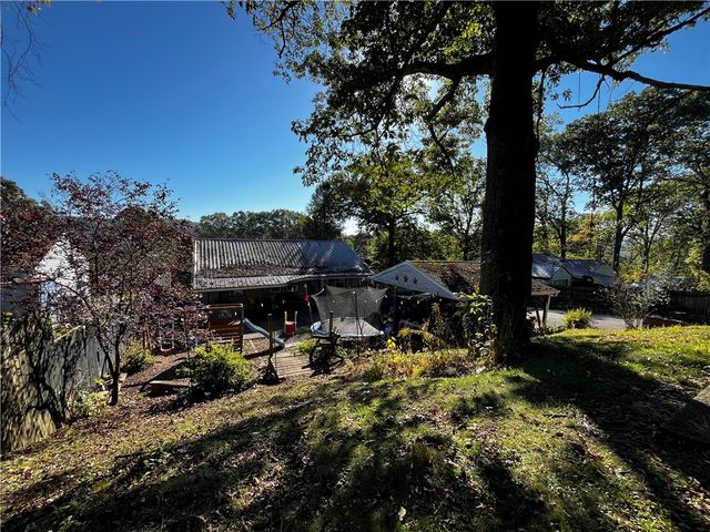 728 Ferne Dr, North Buffalo Twp, PA 16201