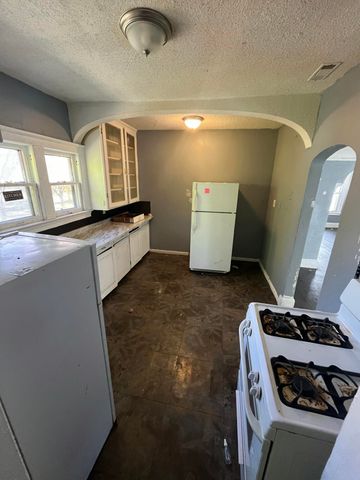 2922 Fullerton Street, Detroit City, MI 48238