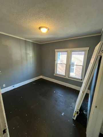 2922 Fullerton Street, Detroit City, MI 48238