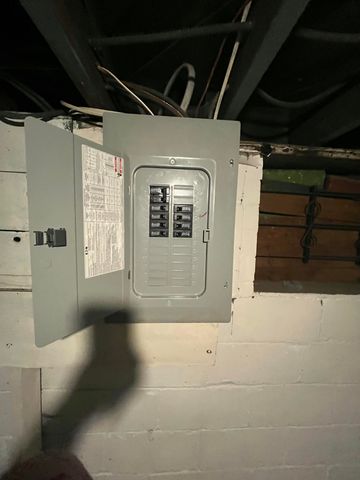 2922 Fullerton Street, Detroit City, MI 48238