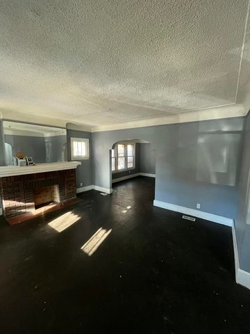 2922 Fullerton Street, Detroit City, MI 48238