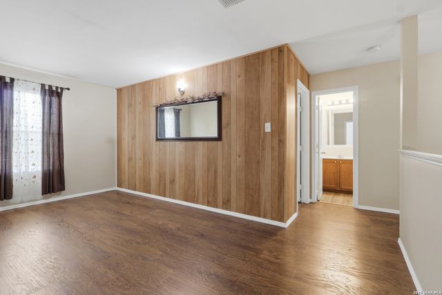 24715 MAGNOLIA FLS, San Antonio, TX 78261