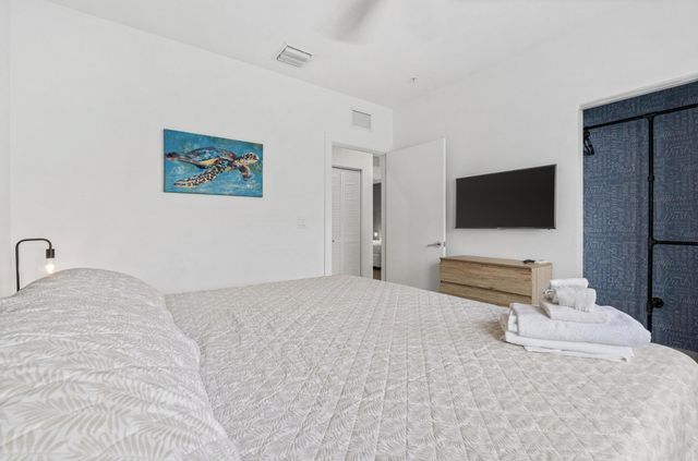 1367 N Ocean Boulevard, Pompano Beach, FL 33062