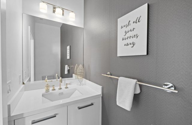 1367 N Ocean Boulevard, Pompano Beach, FL 33062