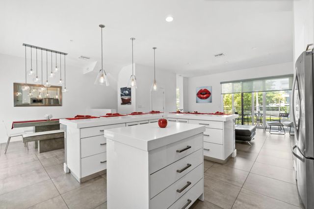 1367 N Ocean Boulevard, Pompano Beach, FL 33062