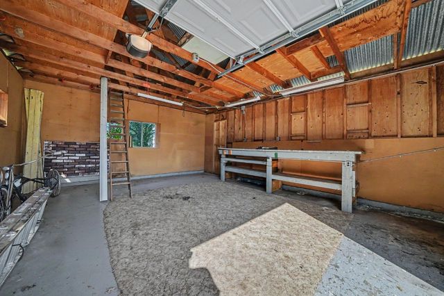 415 Church St, Jackson, CA 95642