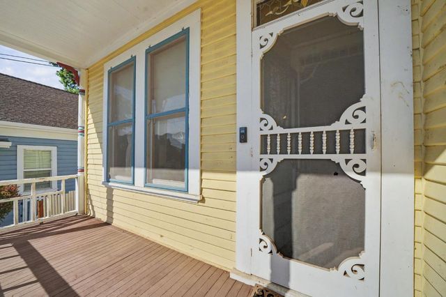 415 Church St, Jackson, CA 95642