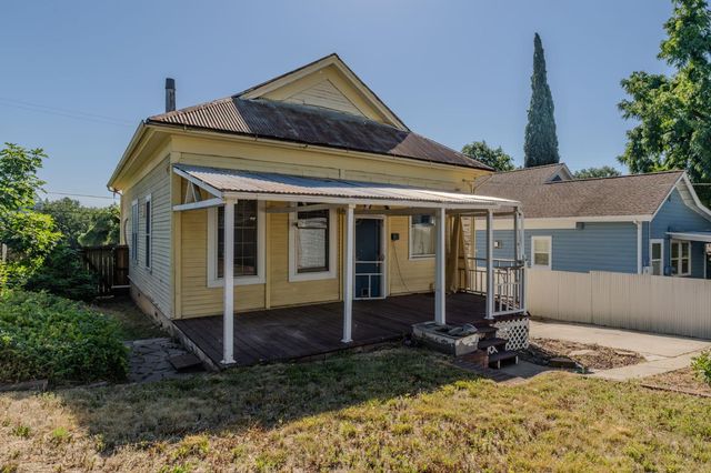 415 Church St, Jackson, CA 95642