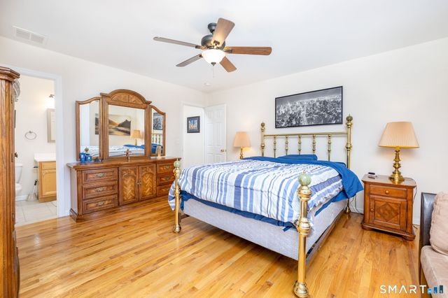 240 Wesley Street APT 4, Waterbury, CT 06708