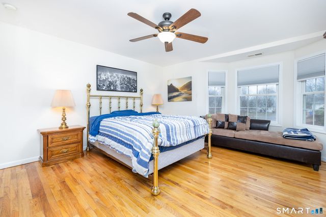 240 Wesley Street APT 4, Waterbury, CT 06708