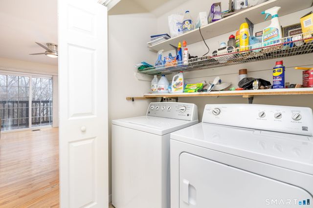 240 Wesley Street APT 4, Waterbury, CT 06708