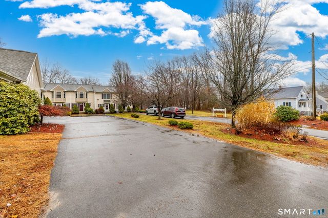 240 Wesley Street APT 4, Waterbury, CT 06708