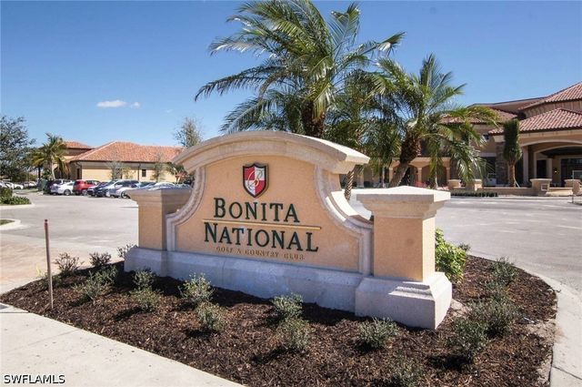 28694 Newtown CT, Bonita Springs, FL 34135