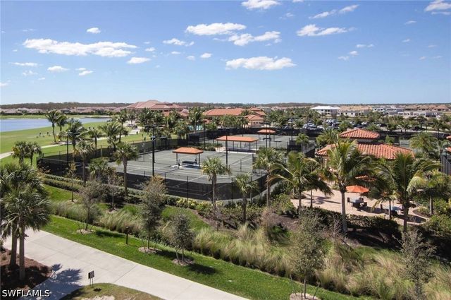 28694 Newtown CT, Bonita Springs, FL 34135