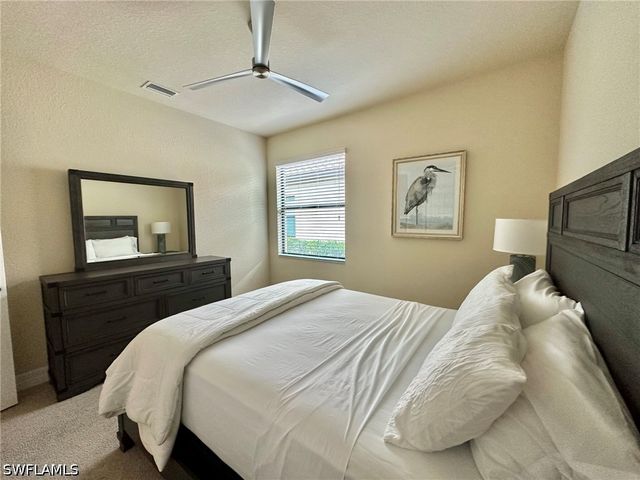 28694 Newtown CT, Bonita Springs, FL 34135