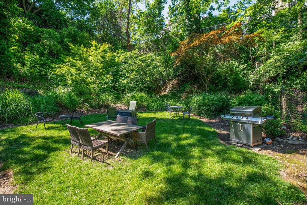 3039 MACOMB ST NW #35, Washington, DC 20008