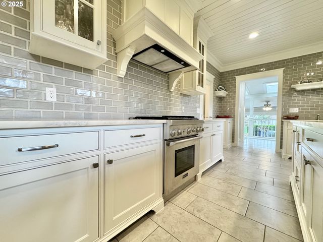 1115 C St, Washougal, WA 98671