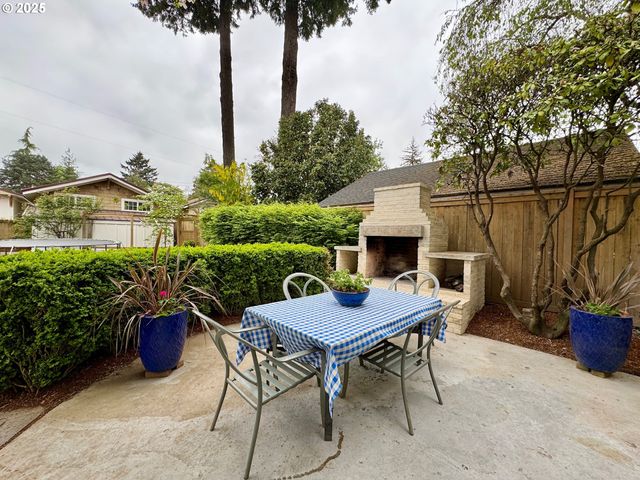 1115 C St, Washougal, WA 98671
