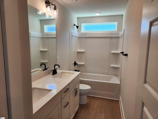 307 Old Shirley Road, Central, SC 29630