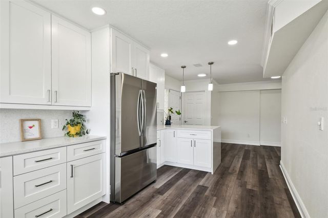 4304 HARBOR HOUSE DRIVE, Tampa, FL 33615