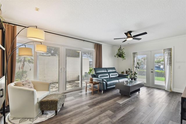 4304 HARBOR HOUSE DRIVE, Tampa, FL 33615