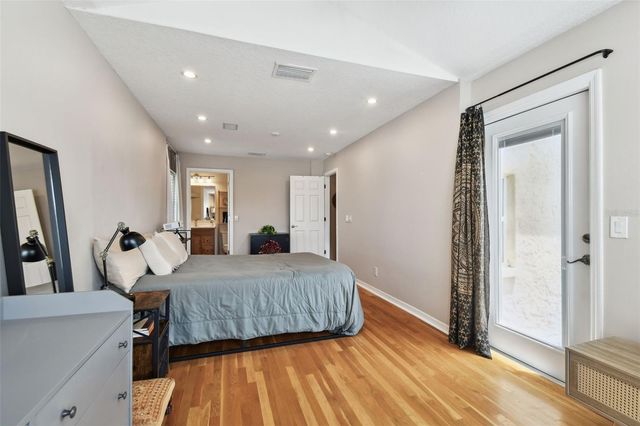 4304 HARBOR HOUSE DRIVE, Tampa, FL 33615