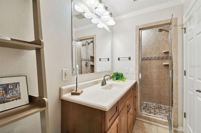 4304 HARBOR HOUSE DRIVE, Tampa, FL 33615