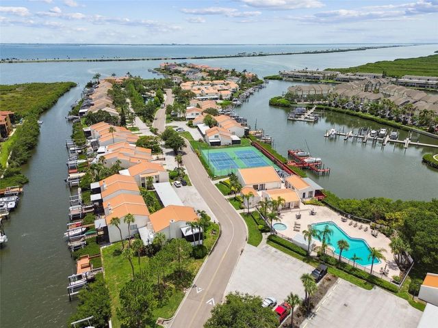 4304 HARBOR HOUSE DRIVE, Tampa, FL 33615