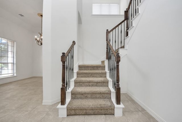 17222 Red Oak Bend Drive, Cypress, TX 77433