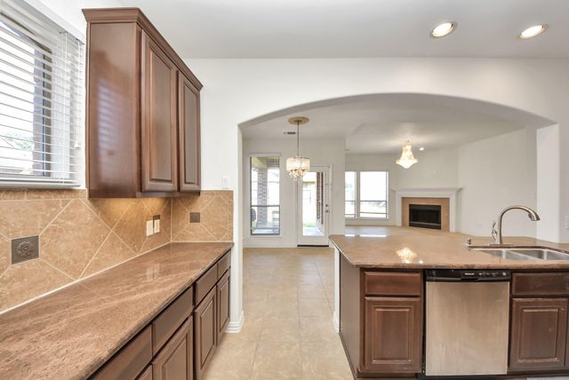 17222 Red Oak Bend Drive, Cypress, TX 77433