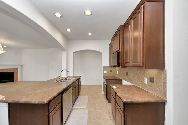 17222 Red Oak Bend Drive, Cypress, TX 77433