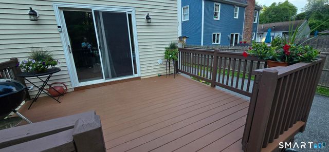 34 Sherry Lane, New Milford, CT 06776