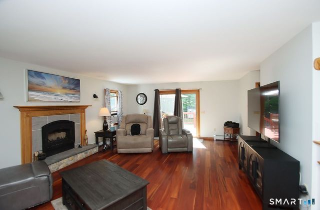 34 Sherry Lane, New Milford, CT 06776