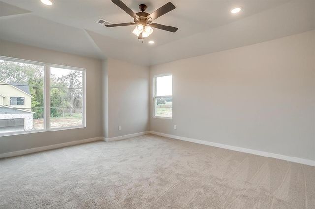 4525 Hogans Alley Drive, Arlington, TX 76001